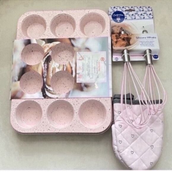 Other - New Speckled pastel pink bakeware Bundle